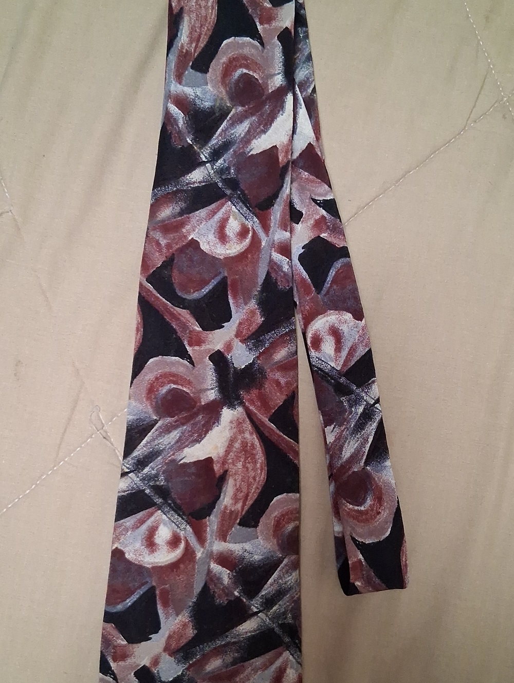 Abstract Pattern Men's Tie in Brown and Black